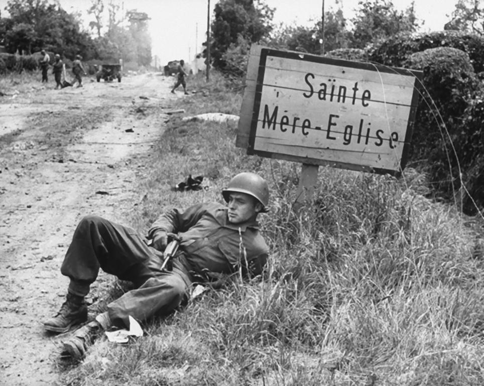 Gites De L'Eglise Sainte-Mère-Église Zewnętrze zdjęcie